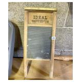 IDEAL WASHBOARD