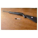 2 MATCHING REALISTIC SPEAKERS