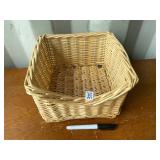 BASKET