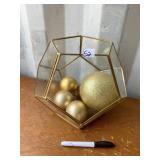 GLASS WITH GOLD BALLS