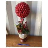 VASE AND RED FLOWER DECOR
