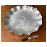 VINTAGE METAL TRAY