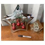 2 CANDLE HOLDERS