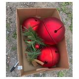 BOX LARGE RED BELLS