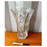 VINTAGE GLASS VASE