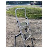 STEP STOOL