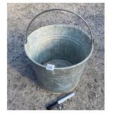 METAL PAIL