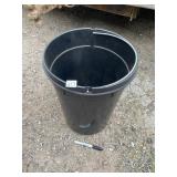BLACK PAIL