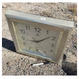 WALL CLOCK