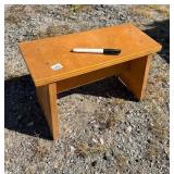 WOOD BENCH
