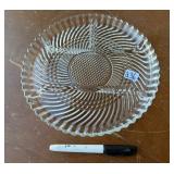 VINTAGE GLASS PLATTER