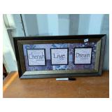 FRAMED DECOR