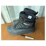 MENS BOOTS SIZE 11