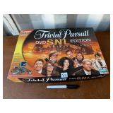 TRIVIAL PURSUIT BOARD GAME