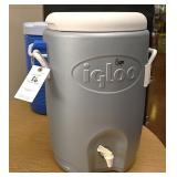 Igloo cooler