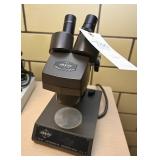 Swift Instruments Internation 80 Stereo Microscope