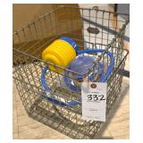 2 Wire Baskets & 2 Foot Pump