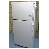 GE Refrigerator