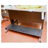 Equipment cart on castors