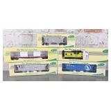 5 Showcase Line S-Gauge Freight Cars