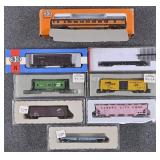 8 Con-Cor N Scale Train Cars