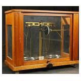 An English Scientific balance scale