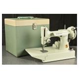 A Singer "Celery" Featherweight