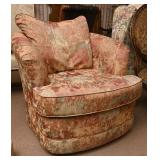 Heritage House Overstuffed Barrel Chair