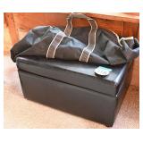 Duffle bag & Hassock