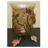Glass Candle Holder With Ornamental Leaves