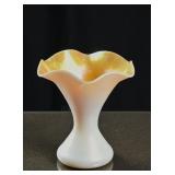 Stueben Gold Aurene Iridesent Art Glass Trumpet Va