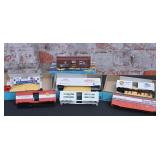 8 Pc Athearn Miniature HO Gauge Rolling Stock