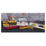 8 Pc. Roundhouse HO Gauge Rolling Stock