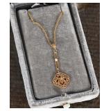 Gold Pendant Necklace with Diamond Pearl