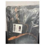 New 5x7 black and gold rug