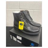 Size 8 menï¿½s black boots