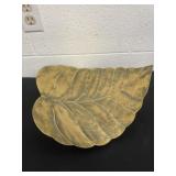 16ï¿½ metal leaf plate