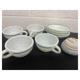 Pyrex by Corning, mini  bowls  and 4 anchor