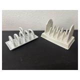 2 toast racks