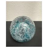 4ï¿½ Caithness Glass paperweight