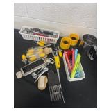 Group of kitchen items