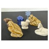 Group of wade made in England figurines