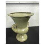 9ï¿½ vintage green vase