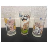 ET glass cups with taz cup
