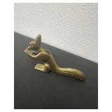 Vintage brass nutcracker squirrel, Manual