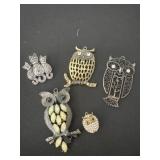 4 owl pendants with cat pin
