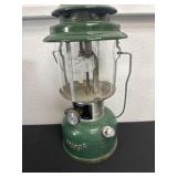 Dual mantle Coleman gas lantern