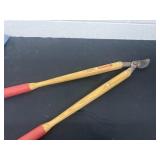 Corona 26ï¿½ pass limb loppers