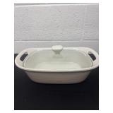 Corningware 2.5ï¿½ casserole dish