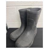 Water boots size 11/12